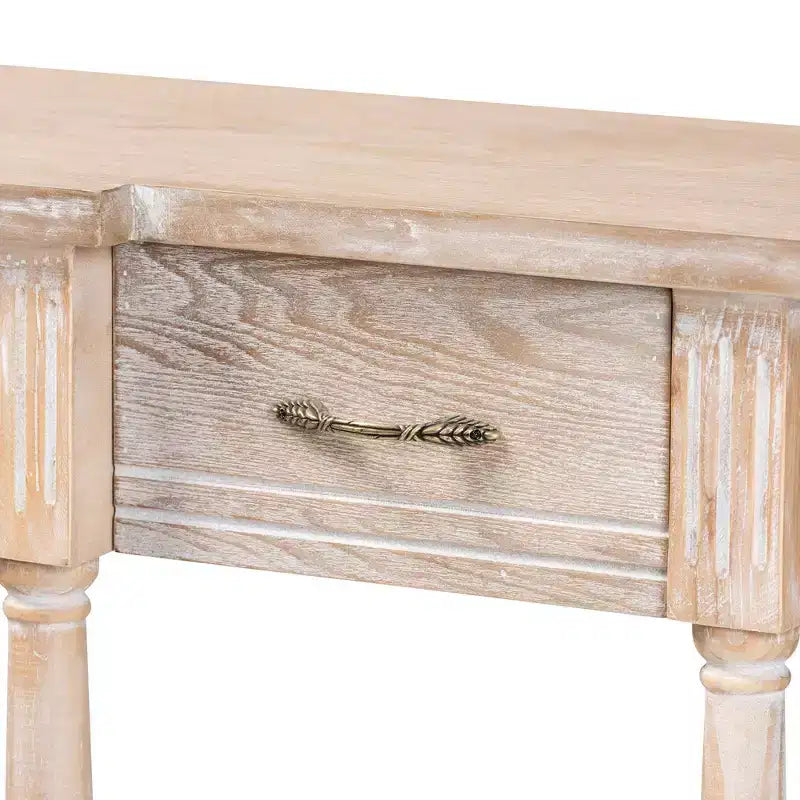 Table console à 3 tiroirs Chêne Studio : Finition blanchie, Poignées dorées antiques, Étagère inférieure