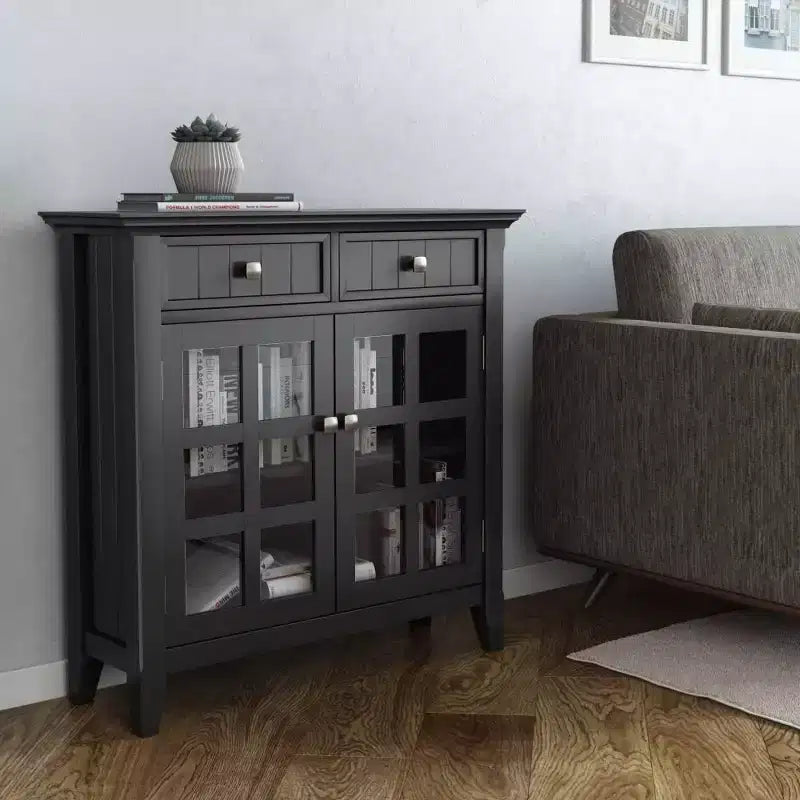 Meuble de rangement d'entrée en bois massif avec 2 portes, 2 tiroirs et étagères réglables