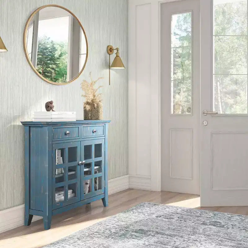 Meuble de rangement d'entrée en bois massif avec 2 portes, 2 tiroirs et étagères réglables