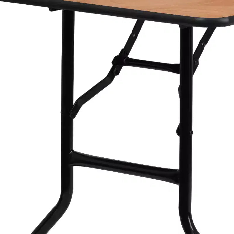 Table de banquet rectangulaire pliante en bois de 5 pieds avec plateau enduit d'une finition transparente