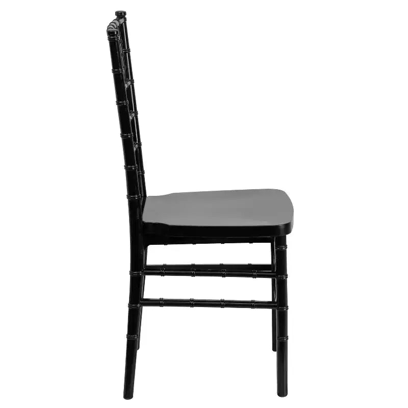 Chaise Chiavari en résine empilable pour mariage et événement