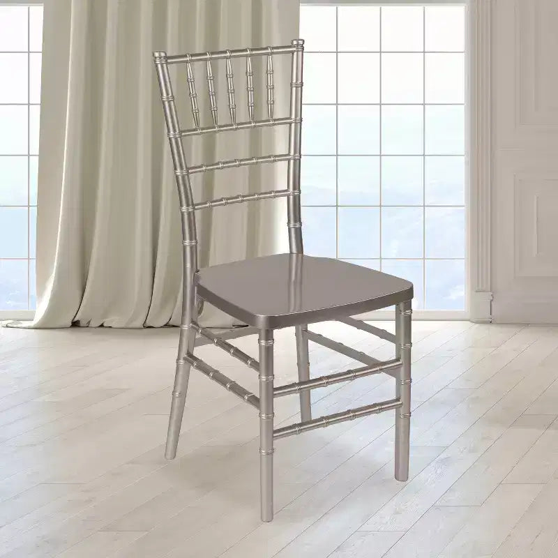 Chaise Chiavari en résine empilable pour mariage et événement