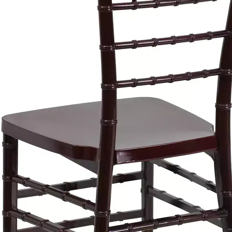 Chaise Chiavari en résine empilable pour mariage et événement