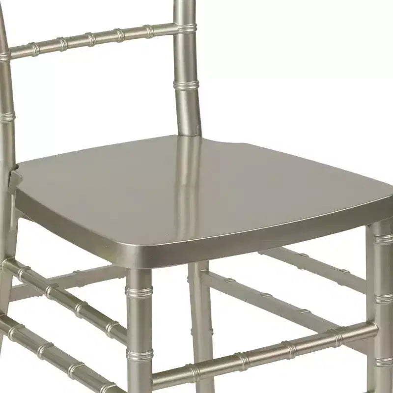 Chaise Chiavari en résine empilable pour mariage et événement